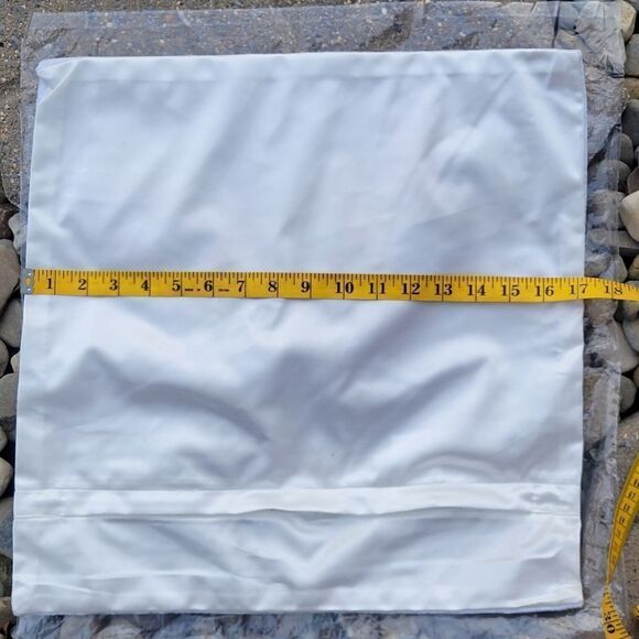 Bulldog Pillow Cover - Picture 6 of 7